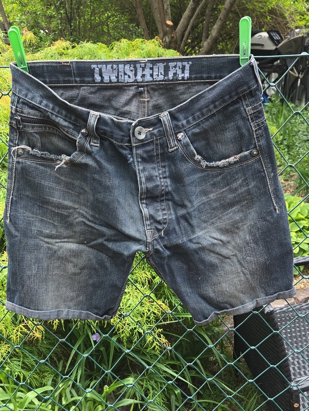 RED HERRING DENIM Men's Dark Blue Distressed Denim Jean Shorts